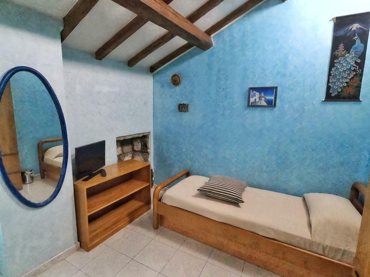 Quartiere Medievale - Trilocale Moderno La Nicchia Villa Viterbo Bagian luar foto